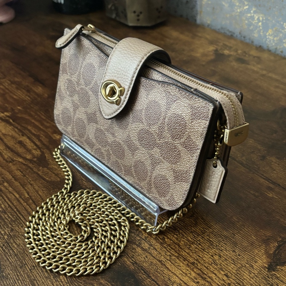 Coach Signature C Wallet on Chain Crossbody in Taupe - Picture 2 of 13